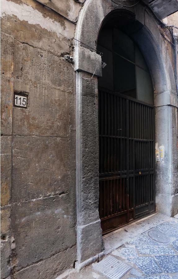 Il-Terno All'8 Al Centro Storico Old Town Naples Luaran gambar